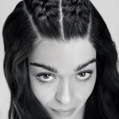 True-or-false-common-myths-about-dandruff
